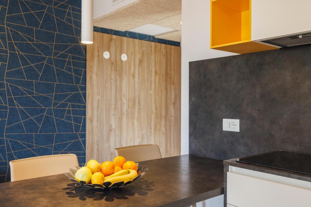 Lake Side Suites Riva del Garda Extérieur photo